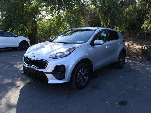 Used 2022 Kia Sportage LX FWD image 3