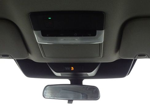 Used 2024 Nissan Pathfinder SV image 20