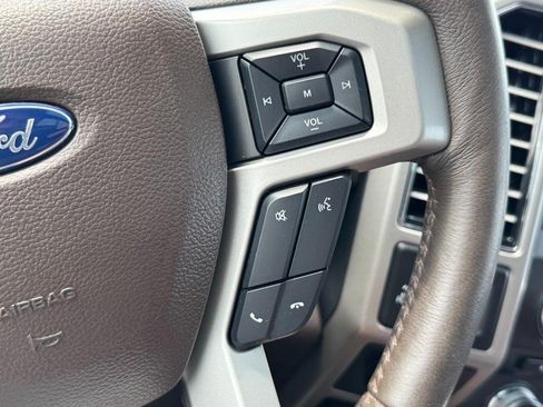 Used 2018 Ford F150 King Ranch w/ Equipment Group 601A Luxury AWD/4WD image 18