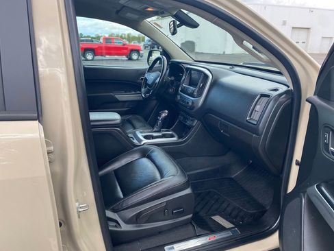 Used 2022 Chevrolet Colorado ZR2 w/ ZR2 Dusk Special Edition AWD/4WD image 12