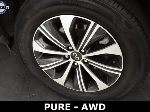 Used 2023 INFINITI QX60 Pure image 9