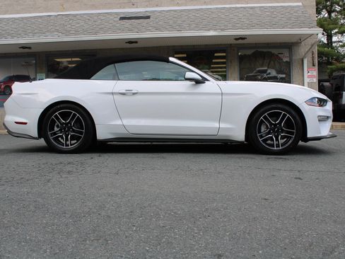 Used 2022 Ford Mustang Premium RWD image 26