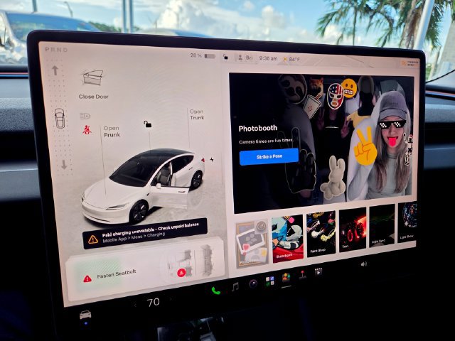 Used 2024 Tesla Model 3 Standard Range RWD image 46
