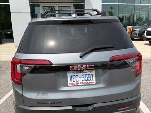 Used 2021 GMC Acadia SLT w/ Elevation Edition image 22