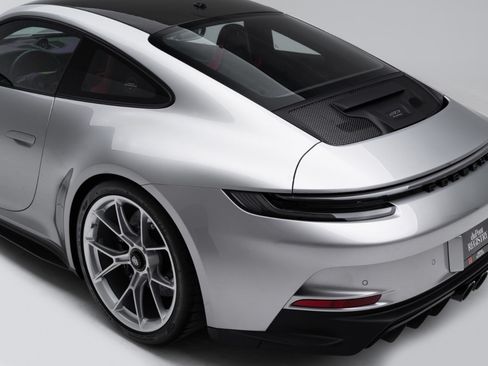 Used 2024 Porsche 911 GT3 RWD image 57