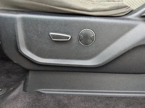 Used 2016 Ford F150 King Ranch image 11