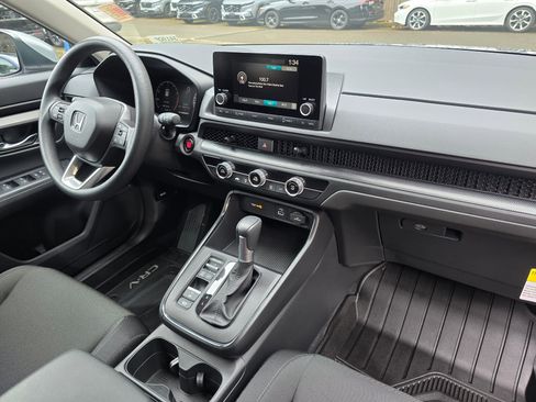 Certified 2025 Honda CR-V LX image 10