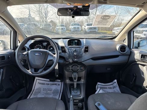 Used 2015 Ford Fiesta S image 10