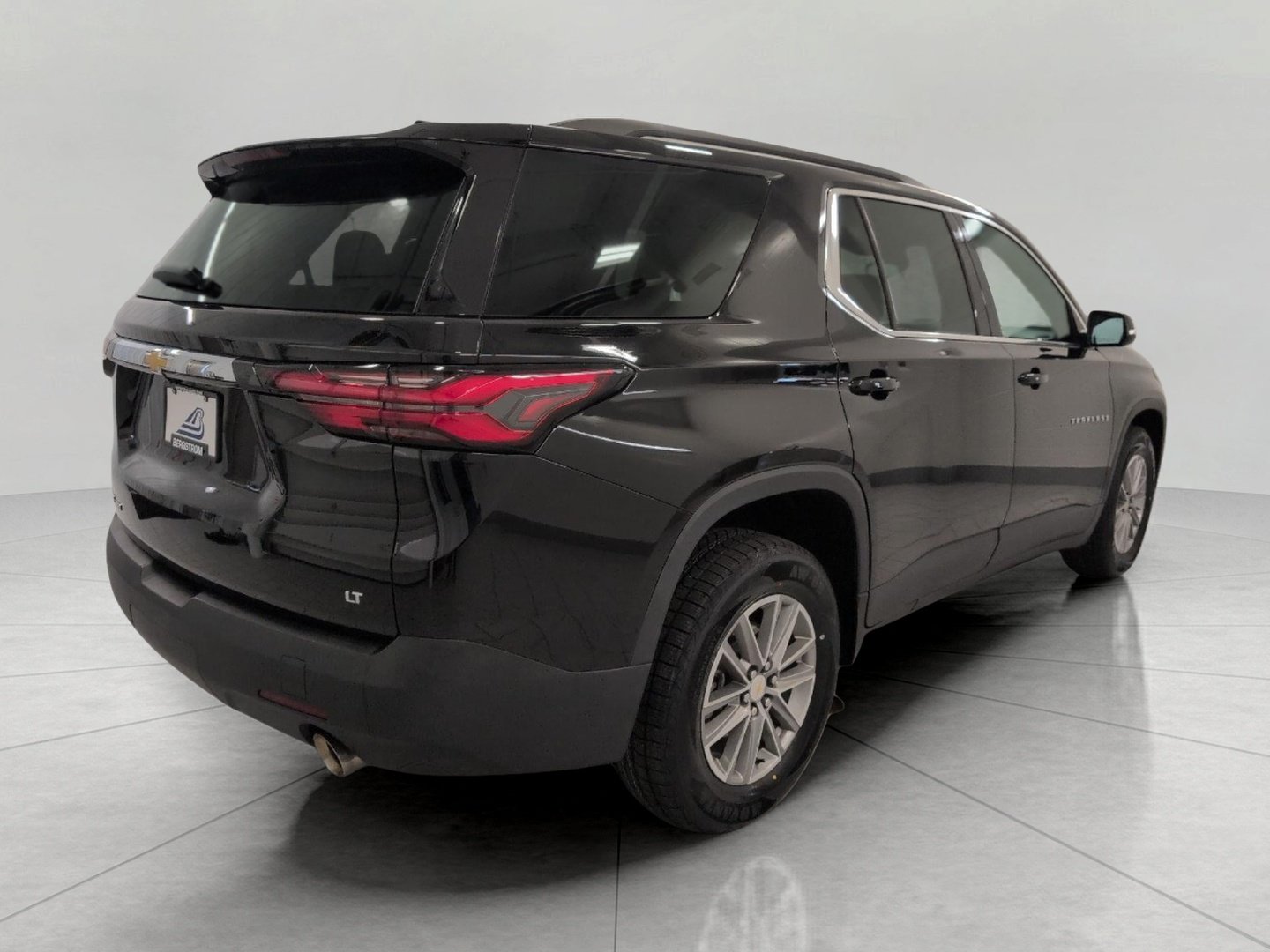 Used 2023 Chevrolet Traverse LT AWD/4WD image 20