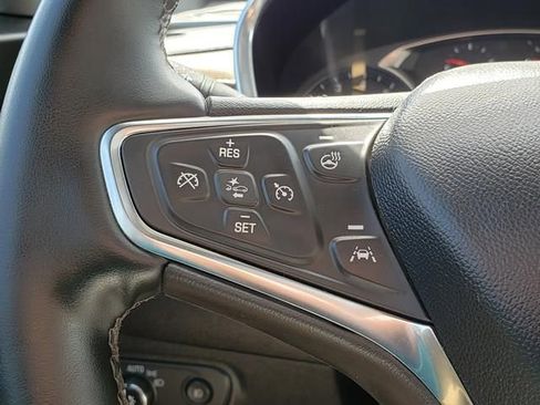 Used 2024 Chevrolet Equinox Premier AWD/4WD image 21