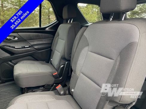 Certified 2023 Chevrolet Traverse LT image 16
