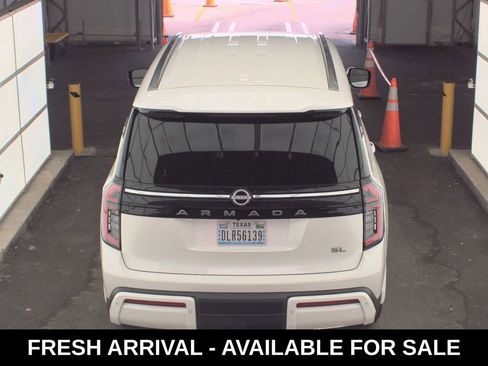 Used 2025 Nissan Armada SL w/ Captain's Chari Seat Package image 6