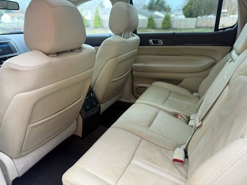 Used 2016 Lincoln MKT AWD image 34