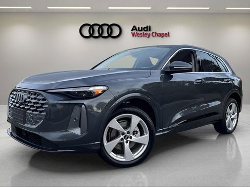 New 2025 Audi Q5 Premium Plus image 1