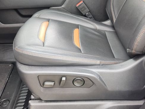 Used 2023 GMC Sierra 1500 AT4 w/ AT4 Premium Package AWD/4WD image 24