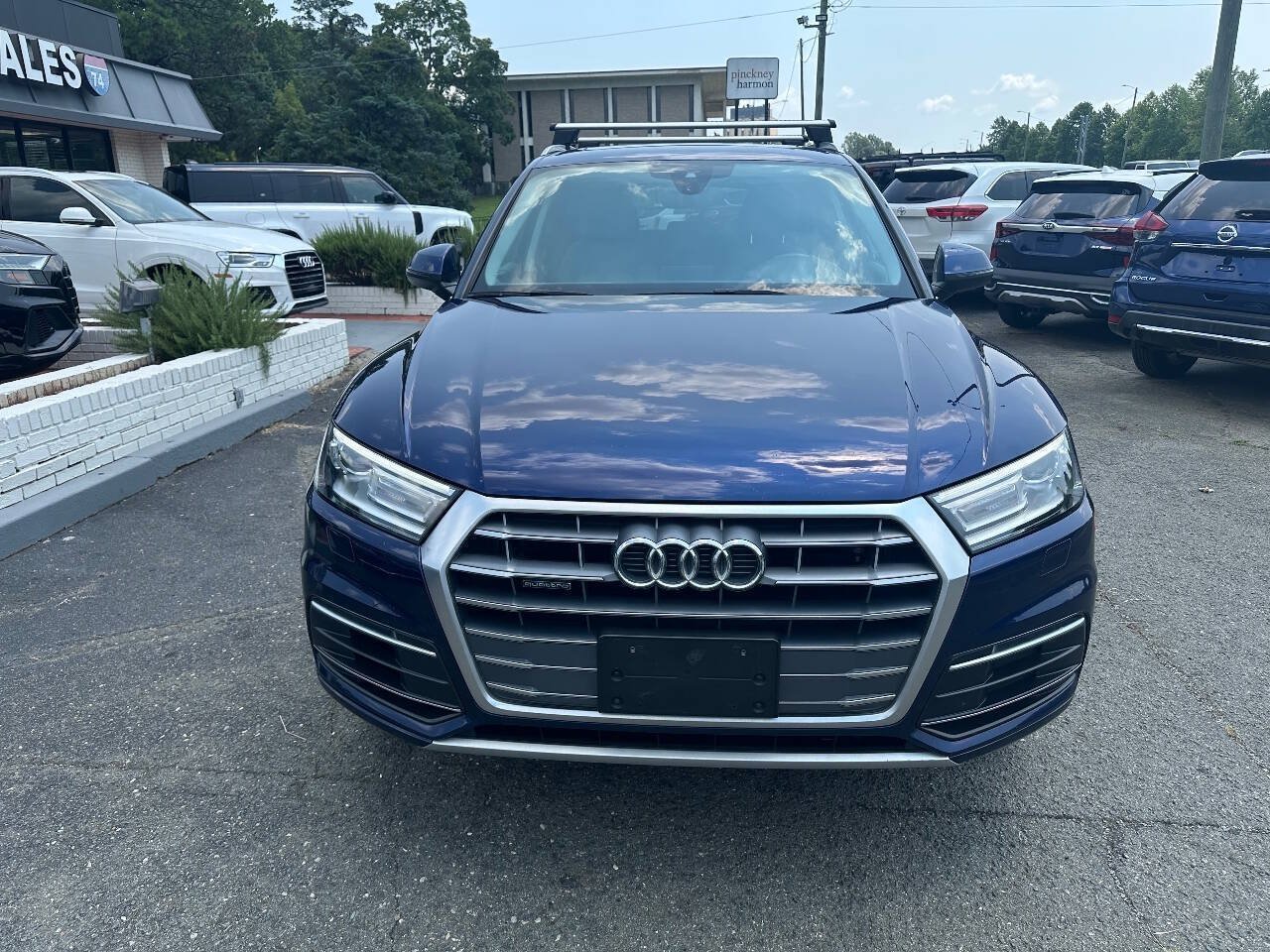 Used 2019 Audi Q5 2.0T Premium w/ Convenience Package AWD/4WD image 7