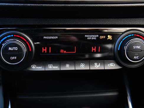 Used 2024 Kia Forte GT-Line image 24