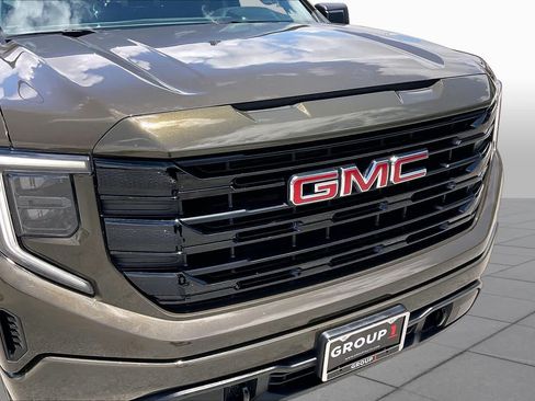 Used 2023 GMC Sierra 1500 Elevation RWD image 31