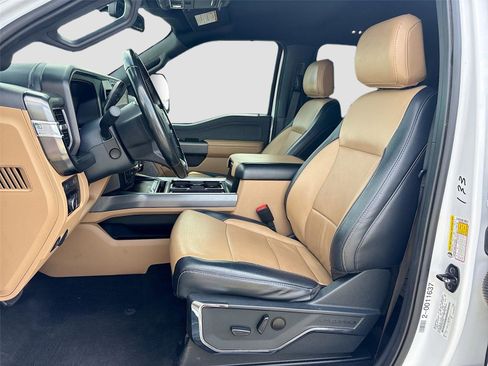 Used 2023 Ford F250 Lariat w/ Chrome Package image 26