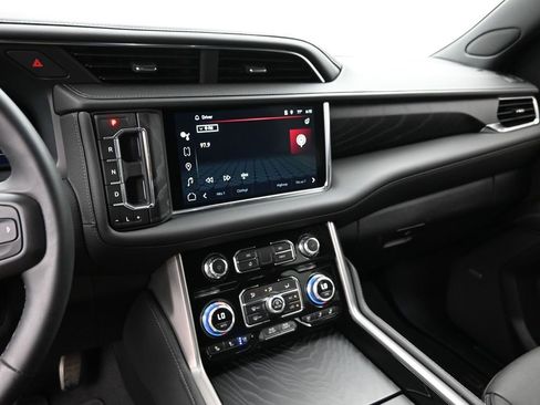 Certified 2024 GMC Yukon Denali image 18