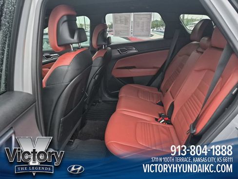 Used 2024 Kia Sportage SX AWD/4WD image 24