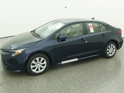 New 2026 Toyota Corolla LE image 5