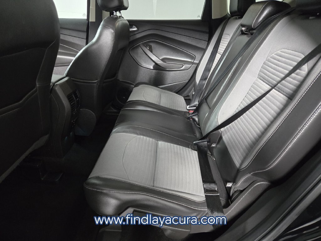 Used 2017 Ford Escape Titanium FWD image 15