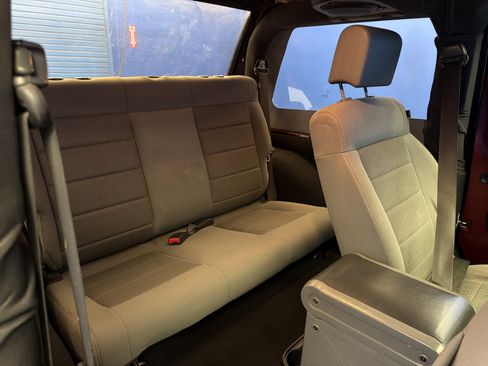 Used 2008 Jeep Wrangler Sahara w/ Dual Top Group image 19