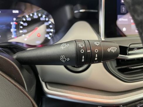 Used 2026 Jeep Compass Limited image 23