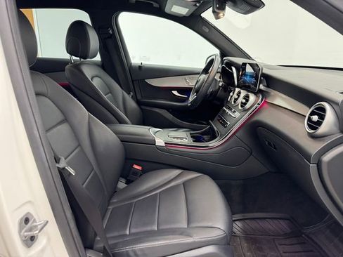 Used 2022 Mercedes-Benz GLC 300 image 16