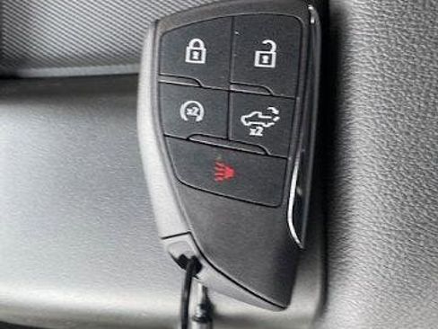 New 2026 GMC Sierra 1500 Elevation image 24