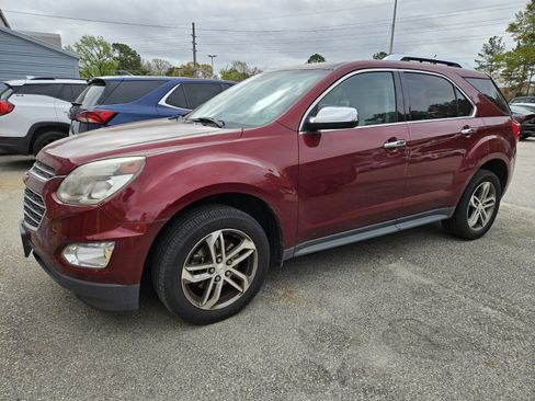 Used 2016 Chevrolet Equinox LTZ w/ Enhanced Convenience Package image 4