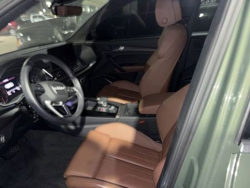 Used 2025 Audi Q5 2.0T Premium image 9