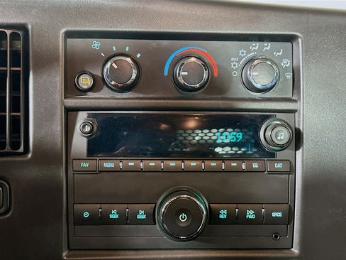 Used 2024 Chevrolet Express 2500 Work Van w/ Driver Convenience Package image 21