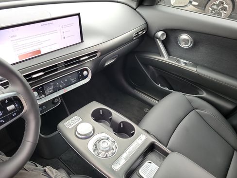 New 2026 Genesis GV60 AWD image 17