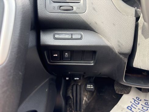 Used 2018 Nissan Altima 2.5 SV image 28