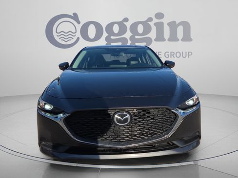 Used 2021 MAZDA MAZDA3 s FWD image 8