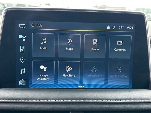 Used 2023 Chevrolet Suburban Premier image 31