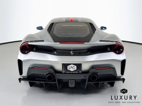 Used 2019 Ferrari 488 Pista Coupe image 7