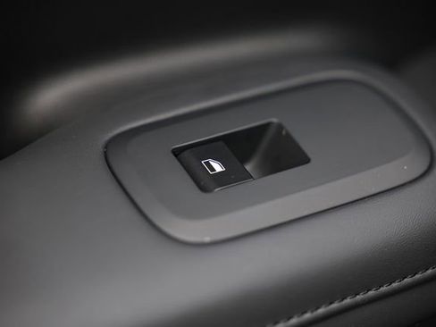 Certified 2025 Hyundai Santa Fe XRT image 23