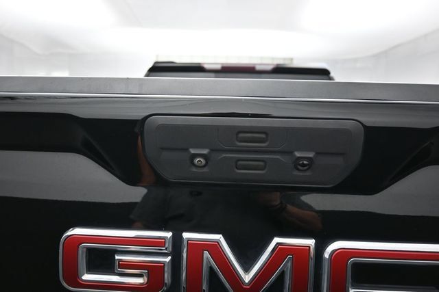 Used 2019 GMC Sierra 1500 SLT w/ SLT Premium Plus Package AWD/4WD image 26