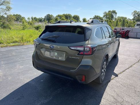 Used 2022 Subaru Outback Premium AWD/4WD image 7