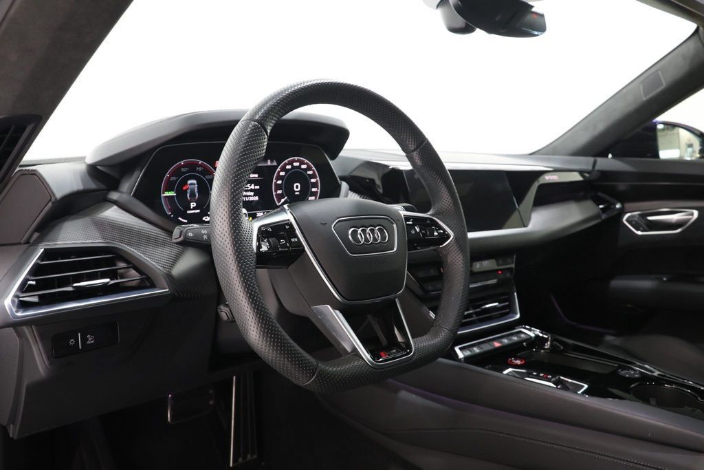 Used 2024 Audi RS e-tron GT w/ Carbon Performance Package AWD/4WD image 15