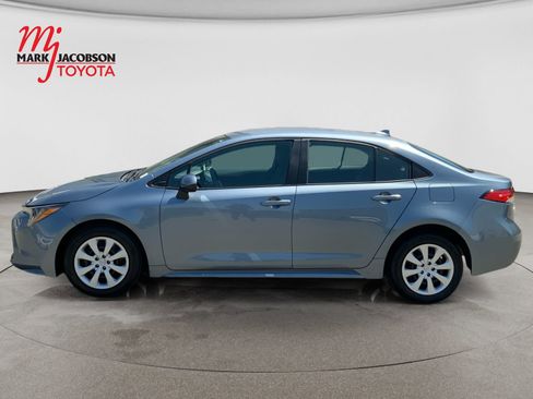 Used 2024 Toyota Corolla LE FWD image 9