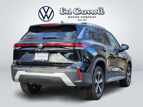 New 2026 Volkswagen Tiguan SE image 5