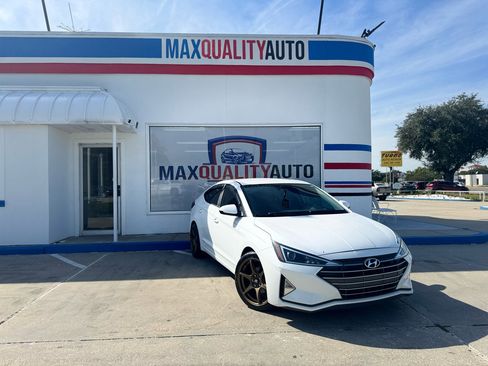 Used 2020 Hyundai Elantra SE w/ Cargo Package (C1) image 5