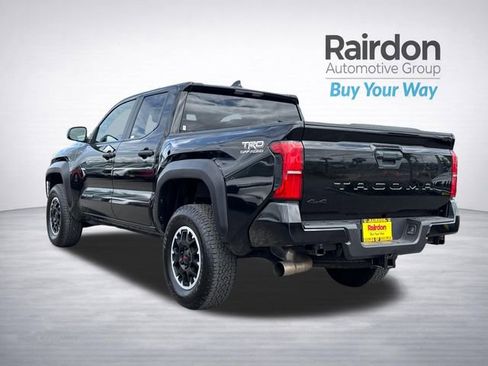Used 2024 Toyota Tacoma TRD Off-Road AWD/4WD image 5