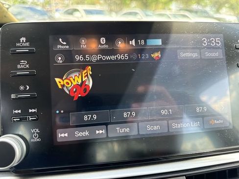 Used 2019 Honda Accord EX image 16