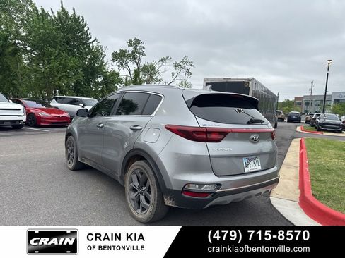 Used 2020 Kia Sportage S image 6