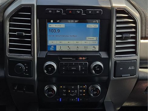 Used 2019 Ford F350 Platinum w/ Platinum Ultimate Package AWD/4WD image 11